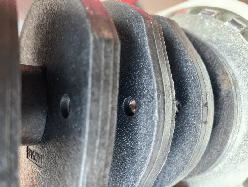 Close-up of the weight-changing discs on the Ativafit 55