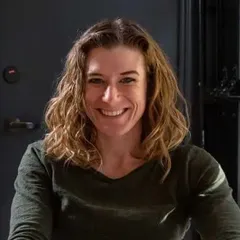 Danielle McAvoy — registered dietitian and certified personal trainer.