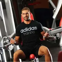 Nenad Aleksic — content editor.