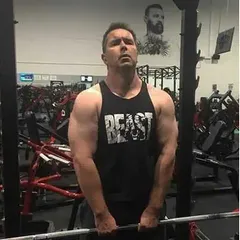 Steve Theunissen — certified personal trainer and writer.